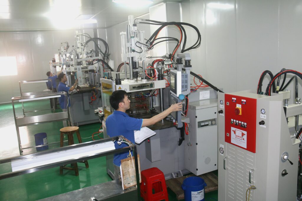 medical grade LSR injection molding workshop